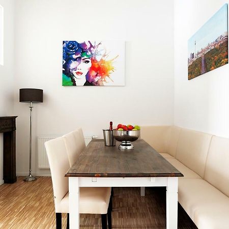Sc 02 By Rockchair Apartments L Superhost Status L 4 Bedrooms Boxspringbeds 2 Bathrooms Balcony Elevator - Cozy Family & Business Flair Welcomes You! Berlin Exterior foto