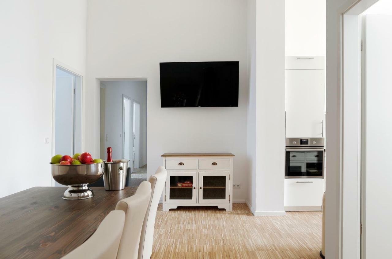Sc 02 By Rockchair Apartments L Superhost Status L 4 Bedrooms Boxspringbeds 2 Bathrooms Balcony Elevator - Cozy Family & Business Flair Welcomes You! Berlin Exterior foto